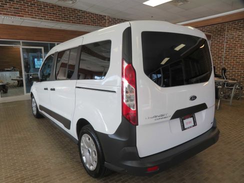 Used 2016 Ford Transit Connect XL image 6