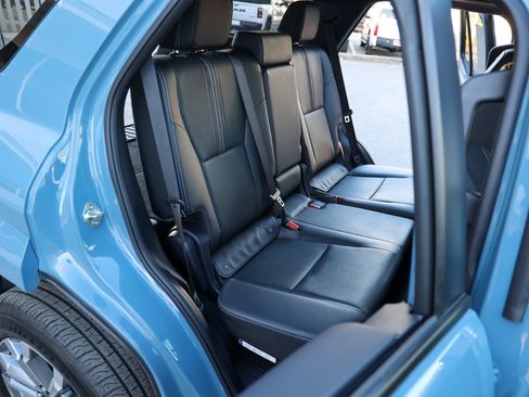 Certified 2025 Toyota 4Runner Limited image 33