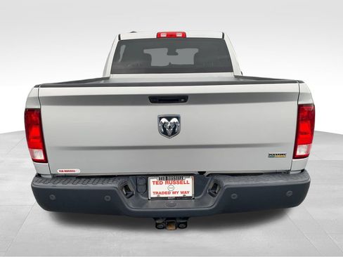 Used 2018 RAM 1500 Tradesman w/ Popular Equipment Group RWD image 10