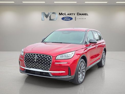 New 2025 Lincoln Corsair Reserve image 2