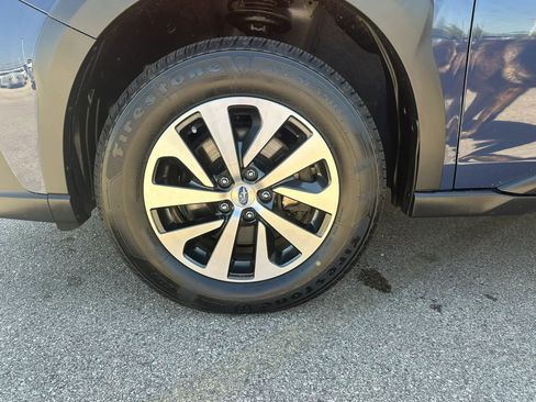 Used 2023 Subaru Outback Premium AWD/4WD image 20