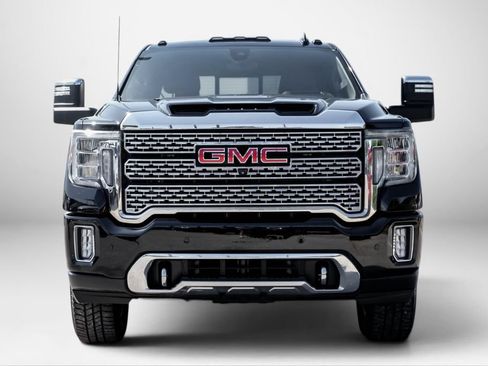 Used 2020 GMC Sierra 2500 Denali w/ Denali Ultimate Package AWD/4WD image 3