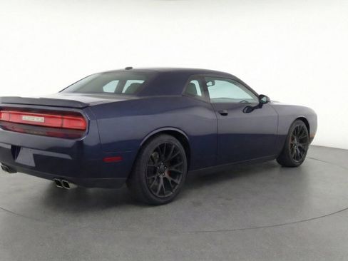 Used 2012 Dodge Challenger R/T Plus image 7
