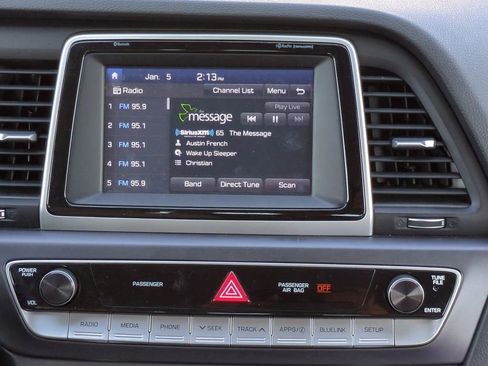 Used 2019 Hyundai Sonata SEL image 16