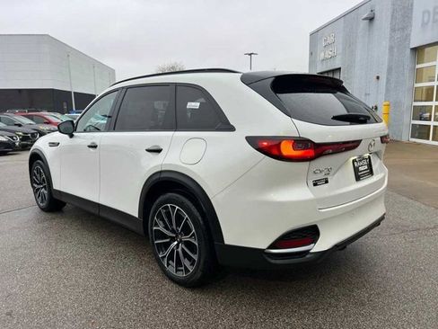 New 2025 MAZDA CX-70 Plug-In Hybrid w/ Premium Pkg image 4