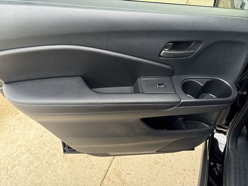 Used 2023 Honda Passport EX-L image 12