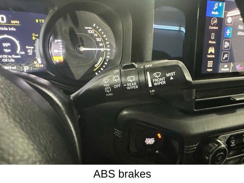Used 2025 Jeep Wrangler Unlimited Rubicon 4xe w/ Safety Group AWD/4WD image 37