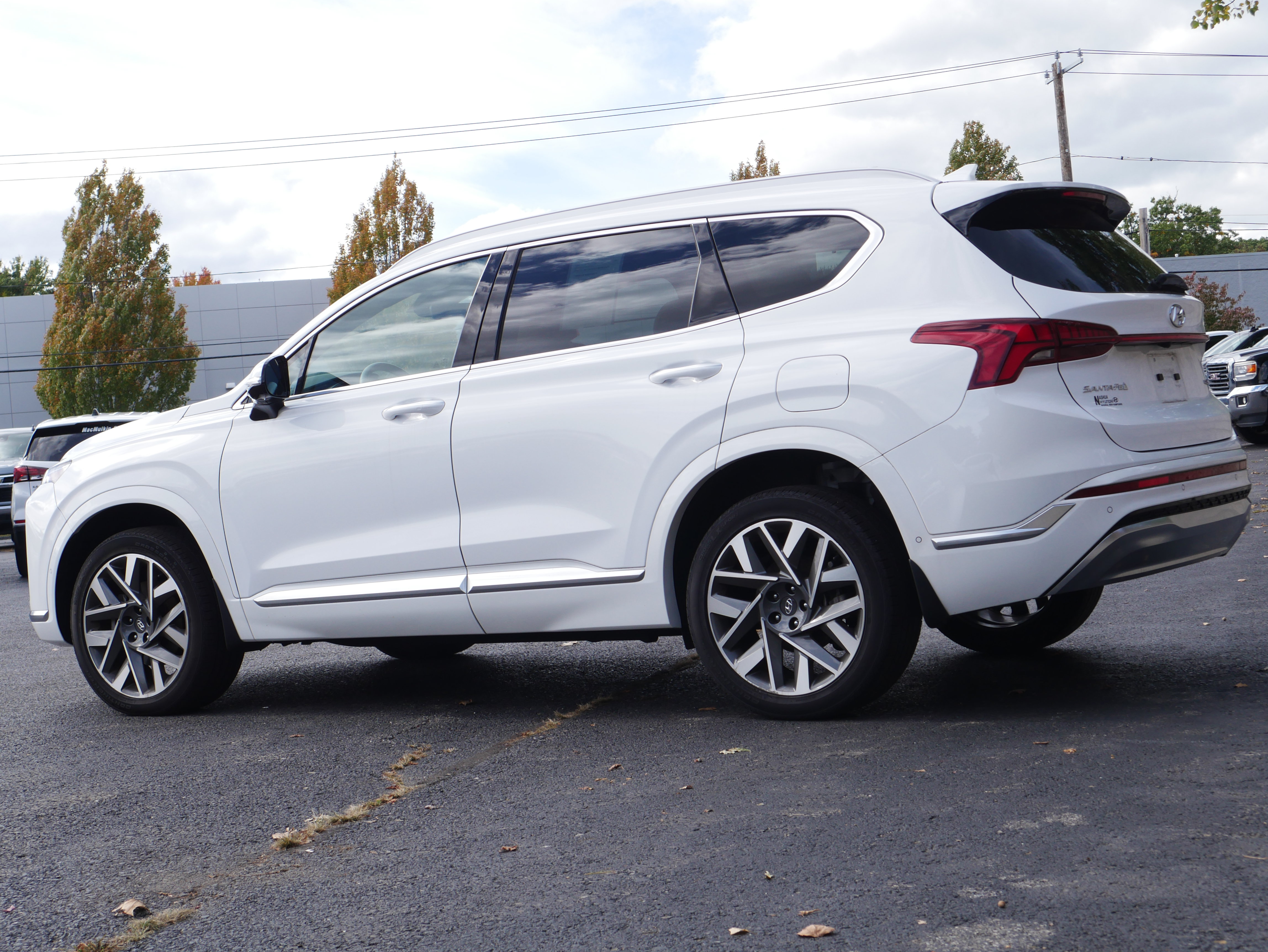 Used 2023 Hyundai Santa Fe Calligraphy AWD/4WD image 4