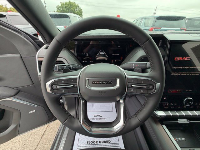 New 2026 GMC Yukon Denali w/ LPO, Floor Liner Package AWD/4WD image 10