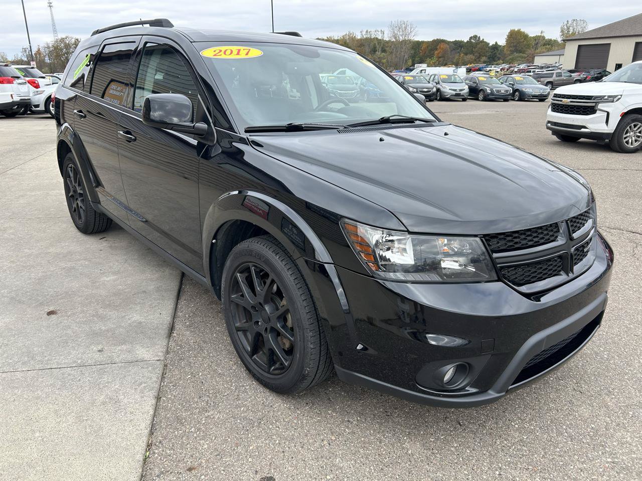 Used 2017 Dodge Journey GT w/ Driver Convenience Group AWD/4WD image 3