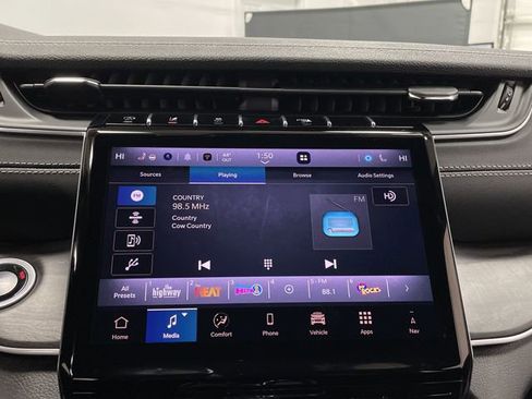 New 2025 Jeep Grand Cherokee L Limited w/ Trailer Tow Package image 19