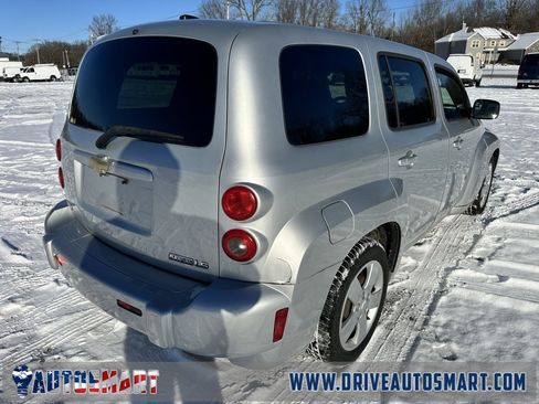 Used 2009 Chevrolet HHR LS image 7