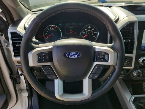 Certified 2020 Ford F150 Lariat w/ Equipment Group 502A Luxury AWD/4WD image 24