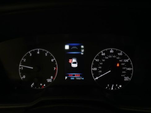 Used 2025 Toyota Corolla LE image 2