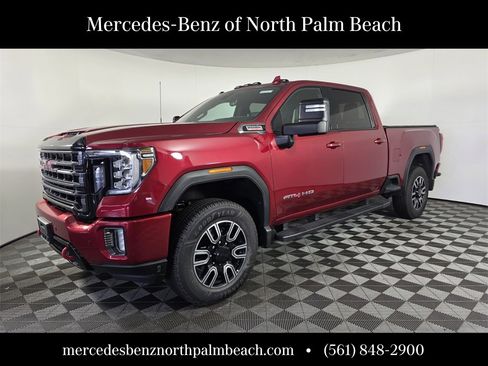 Used 2020 GMC Sierra 2500 AT4 w/ AT4 Premium Package image 1