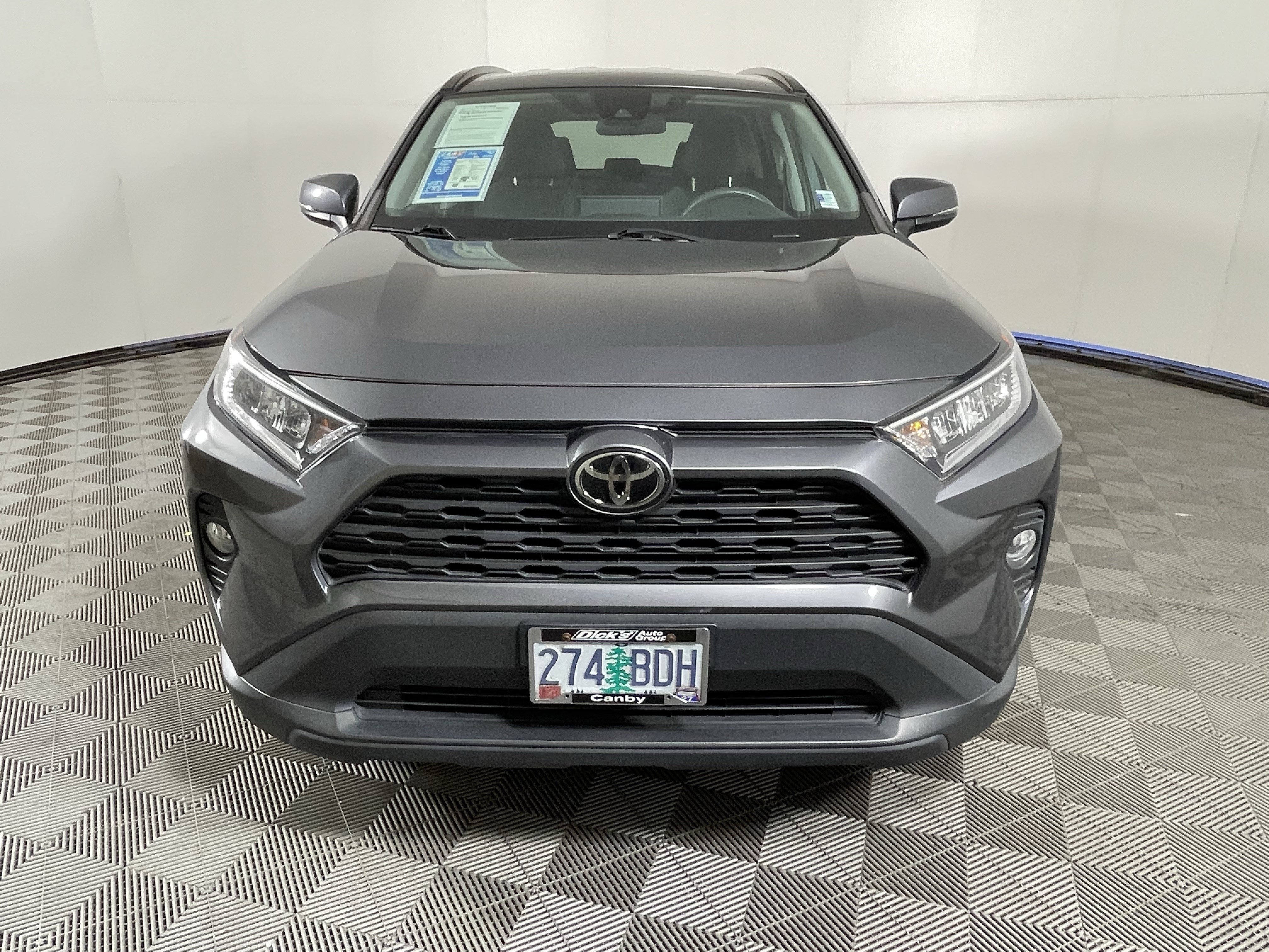Used 2021 Toyota RAV4 XLE AWD/4WD image 8