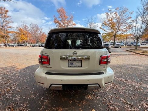 Used 2018 Nissan Armada SL w/ Premium Package image 19