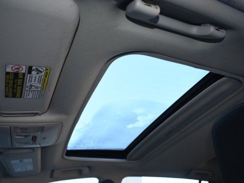 Used 2017 Toyota RAV4 XLE w/ Carpet Mat Package image 19