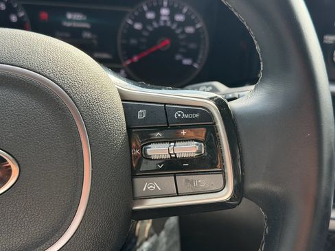 Used 2021 Kia Sorento S w/ Panoramic Sunroof Package AWD/4WD image 18
