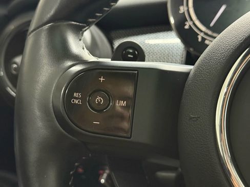 Used 2022 MINI Cooper S image 33