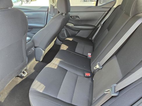 Used 2025 Nissan Sentra SV FWD image 26