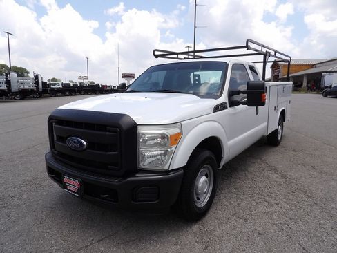Used 2015 Ford F250 XL w/ Power Equipment Group RWD image 62