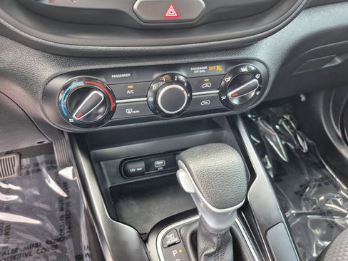 Used 2022 Kia Soul LX w/ Technology Package FWD image 25