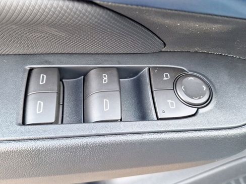 New 2026 Chevrolet Equinox EV LT w/ Convenience Package II image 19