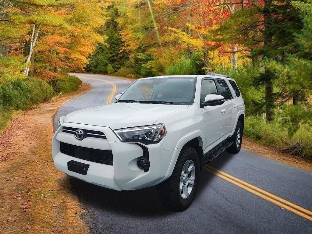 Used 2024 Toyota 4Runner SR5 Premium w/ Moonroof Package AWD/4WD image 8