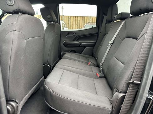 Certified 2024 Chevrolet Colorado W/T RWD image 23