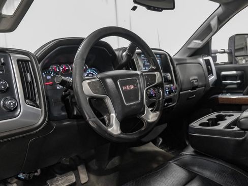 Used 2018 GMC Sierra 3500 SLE w/ SLE Preferred Package AWD/4WD image 14