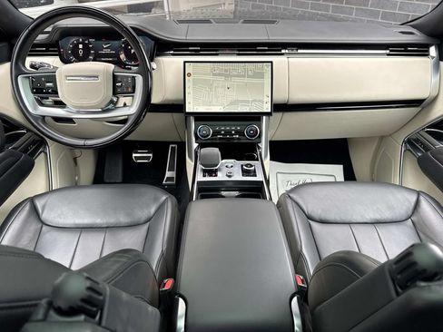Certified 2023 Land Rover Range Rover SE AWD/4WD image 17