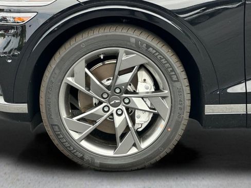 New 2025 Genesis Electrified GV70 Advanced w/ Prestige Package image 26