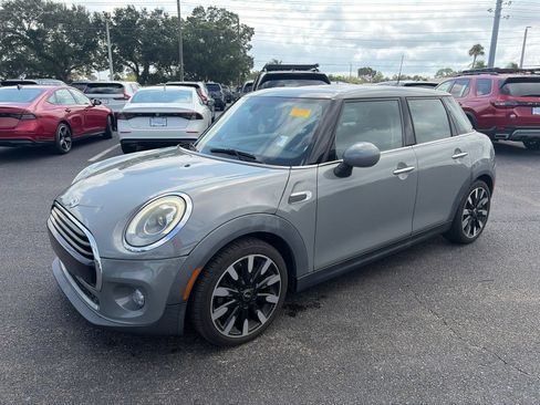 Used 2016 MINI Cooper 4-Door Hardtop FWD image 3