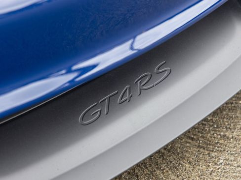 Used 2023 Porsche 718 Cayman GT4 RS image 17