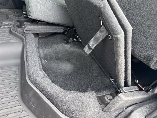 New 2027 RAM 3500 Big Horn AWD/4WD image 32