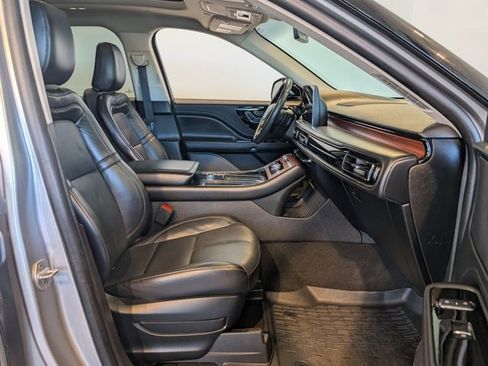 Used 2021 Lincoln Aviator Reserve w/ Elements Package Plus image 31