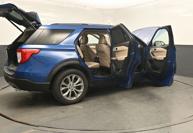 Used 2021 Ford Explorer Limited AWD/4WD image 49