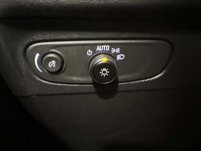 Certified 2023 Buick Envision Essence w/ Sport Touring Package AWD/4WD image 21