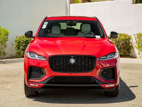 New 2026 Jaguar F-PACE R-Dynamic S image 3