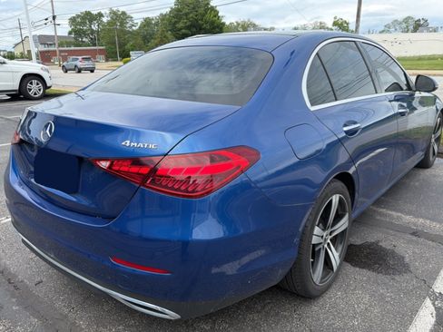 Used 2023 Mercedes-Benz C 300 4MATIC Sedan image 3