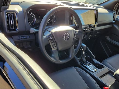 New 2026 Nissan Frontier SV image 4
