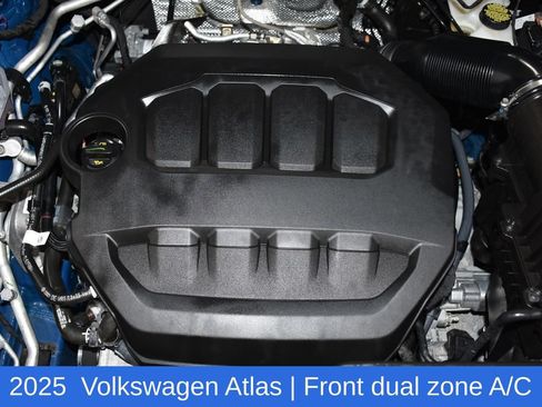 Used 2025 Volkswagen Atlas SEL AWD/4WD image 7