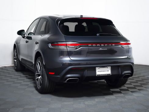 New 2026 Porsche Macan image 3