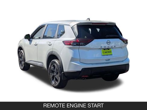 New 2026 Nissan Rogue SV FWD image 7