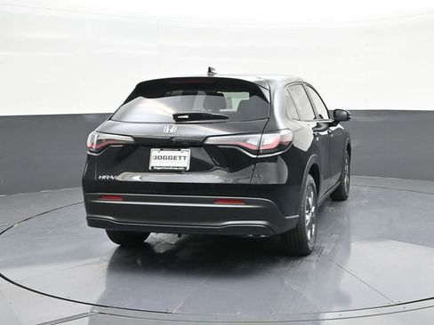 New 2026 Honda HR-V LX image 11