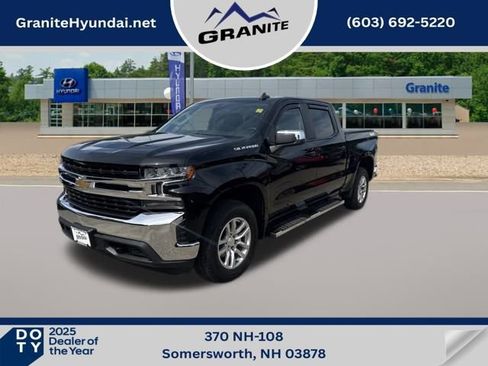 Used 2021 Chevrolet Silverado 1500 LT image 1