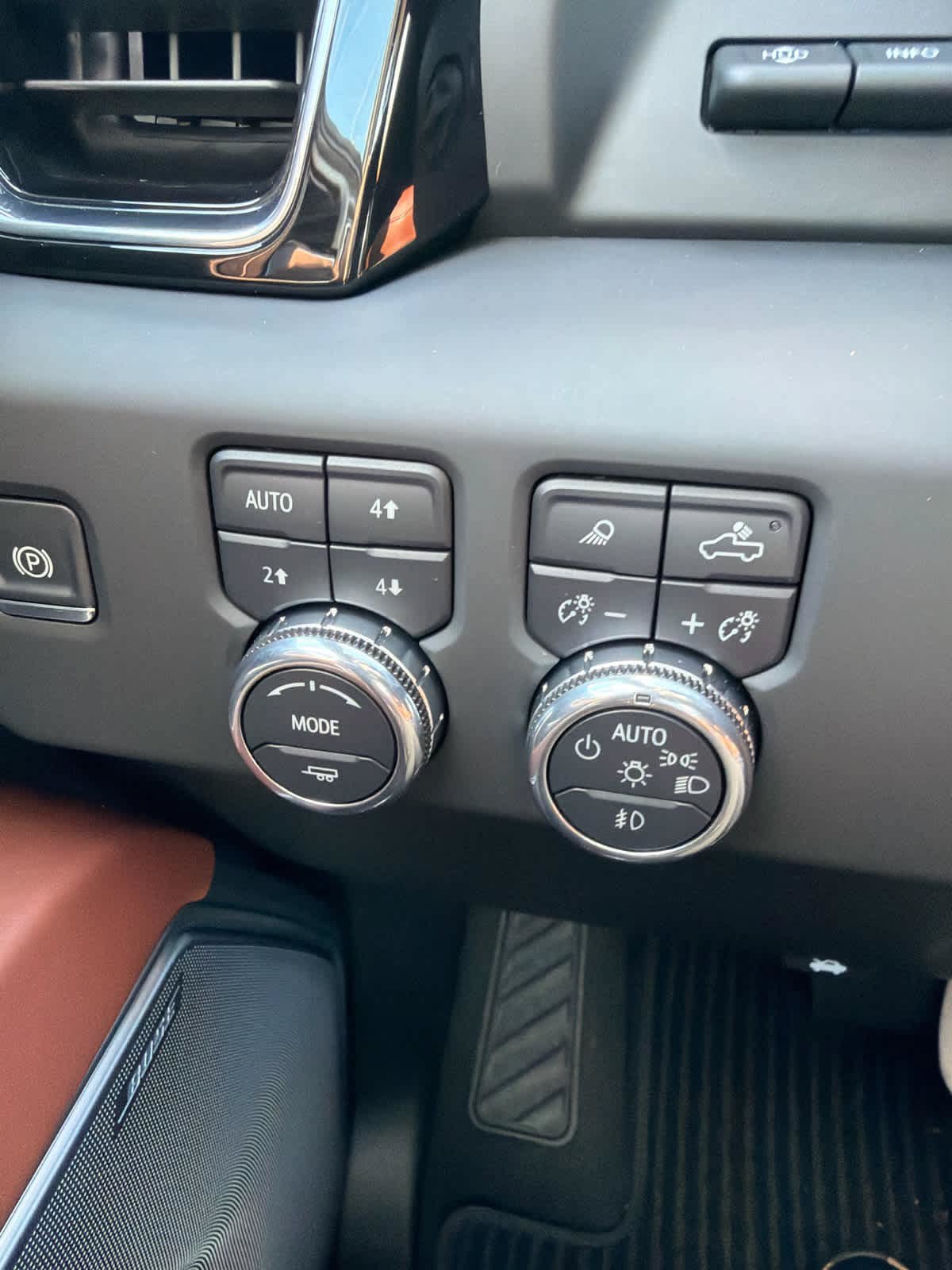 Used 2025 GMC Sierra 1500 Denali Ultimate AWD/4WD image 21