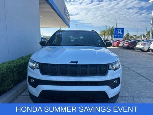 Used 2022 Jeep Compass Latitude AWD/4WD image 2