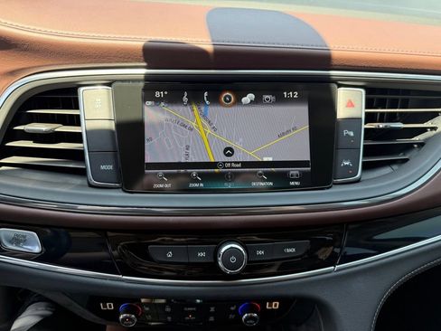 Used 2019 Buick Enclave Avenir w/ Avenir Technology Package FWD image 27